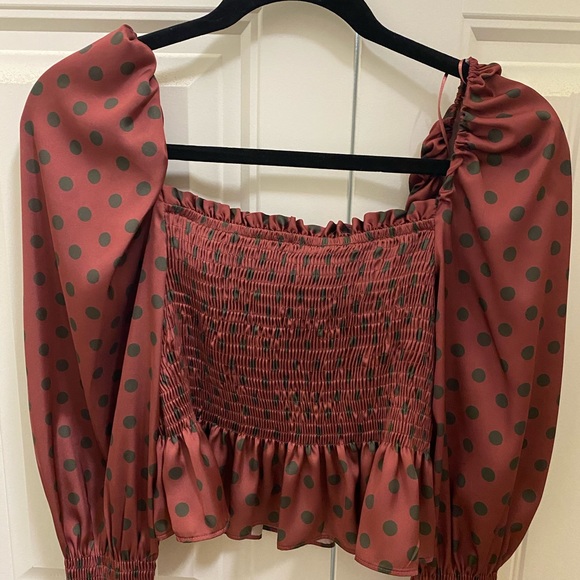 Satin Pokadot set. Crop top and Skirt. - Picture 3 of 4